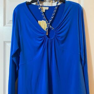 Michael Kors Woman 1X Blue Long Sleeve Woven Chain Adorning Neckline. NWT.